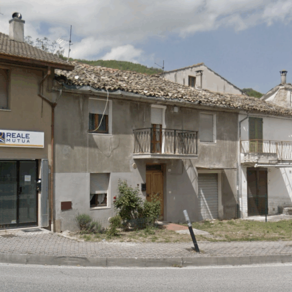 Serra San Quirico, Via Clementina 147